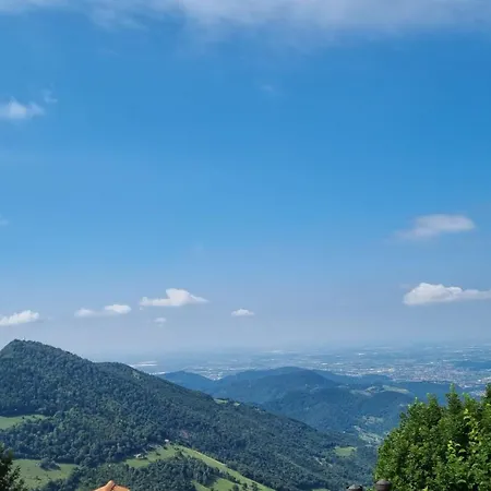 Casa Angy Adrara San Rocco